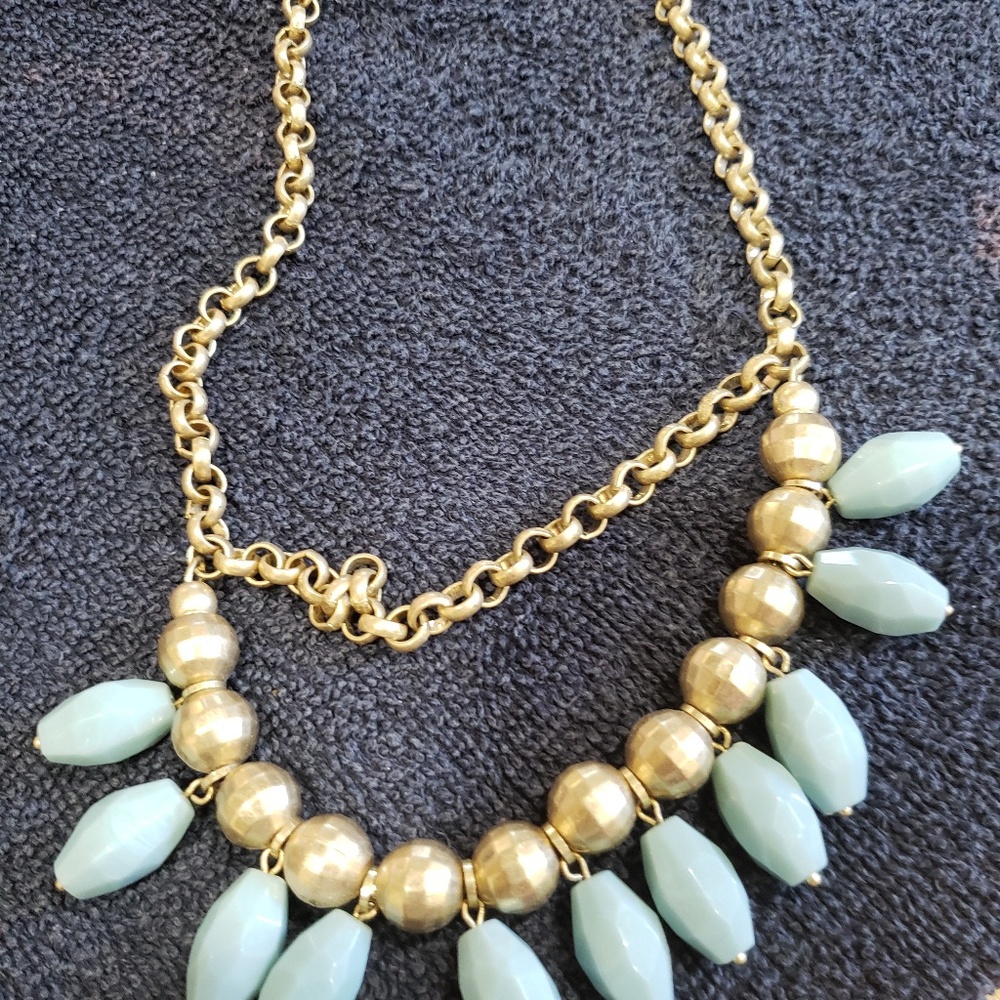 Jewelry - Picture 4 of 8